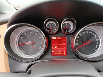 Opel Astra 1.4T - 11