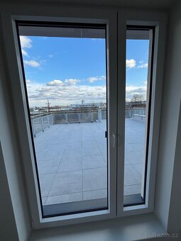 Pronájem novostavba bytu 2+kk 45m² + terasa 66m² + balkon - 11