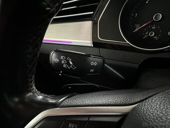 Volkswagen Passat 2.0TDi DSG,NAVI,KAMERA - 11
