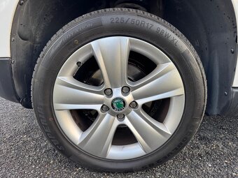 ŠKODA YETI 1.4 TSI / ZÁRUKA / PODZIMNÍ SLEVA - 11