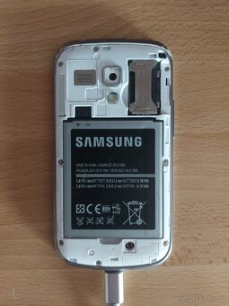 Samsung Galaxy S Duos - 11