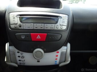 Peugeot 107 1,0i - 11