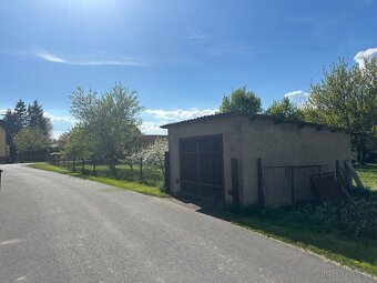 Prodej stavebního pozemku -  komplet sítě, skvělá lokalita - 11