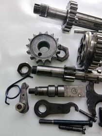 ČZ 125 150 C PŘEVODOVKA ŘAZENÍ  ORIGINÁL - 11