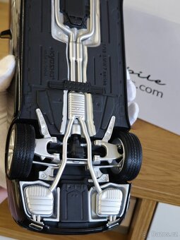 BMW 750LI 1:18 kyosho - 11