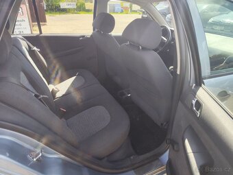 Škoda Fabia kombi 1.4i,50kw.R.V.11/2002.STK 2/2027 - 11