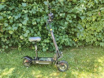 Elektrokoloběžka EcoWheel   ER37 - 11