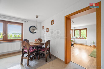 Prodej rodinného domu, 370 m², Borová - 11