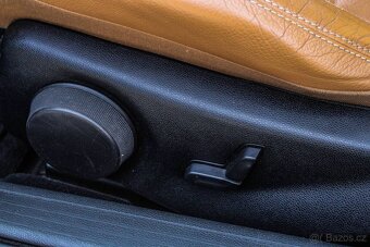 Mercedes-Benz E trieda Kupé 350 CDI Blue - 11