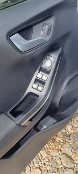 Ford Puma 1.0 EcoBoost Hybrid 114kWTitanium - 11