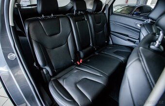 Ford Edge - 11