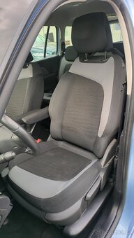 CITROEN C4 GRAND PICASSO 2014 1.6THP 115kW 7 MÍST,TAŽNÉ - 11