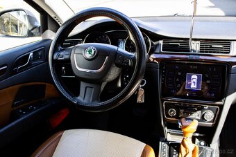 Škoda Superb - 11