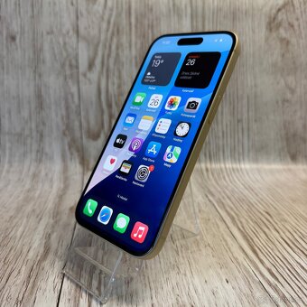 iPhone 15 128GB, žlutý 128GB (12 měsíců záruka) - 11