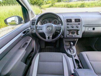 VW Touran 1.4TSi 103kw, DSG, Panorama, 7 míst, 1. Majitel - 11
