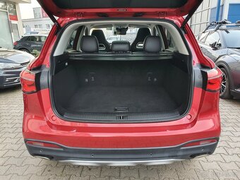 MG EHS PHEV Luxury 1.5 190kW AUT. 42tkm - záruka Autodraft - - 11