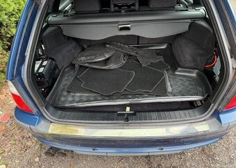 BMW Řada 3 330 i / 170Kw automat benzín - 11