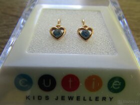 Náušnice dětské - růžové zlato srdce s modrým kamínkem - 11