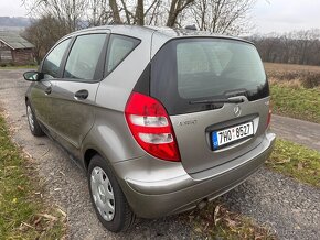 Mecedes-Benz A 180 - 11