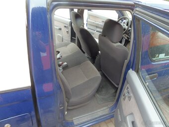 Nissan Navara 2.5 TD 4x4 tažné 3t ČR původ - 11