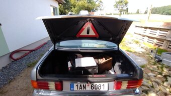 Mercedes 280SE w126 - 11