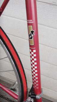 Peugeot Course, 1979, malinová perleť, krásná silnička - 11