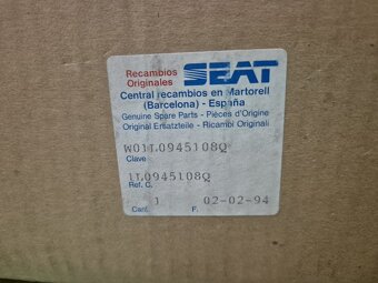 pravé vnitřní světlo Seat Toledo CL 1L0945108Q - 11