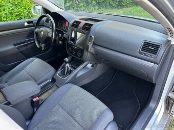 Volkswagen Golf V Combi 1.9 TDI 77kW Navi Tažné ALU R17 2009 - 11