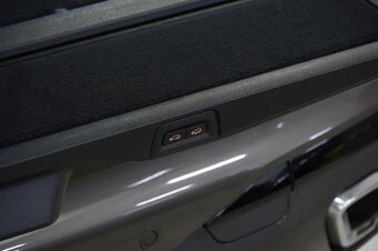 BMW X7, 40i,M-PAKET,HUD,PANO,ZÁRUKA - 11