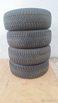 Sada disků Mercedes 5x112 zimní pneu 235/55 R17 6mm V Klasse - 11