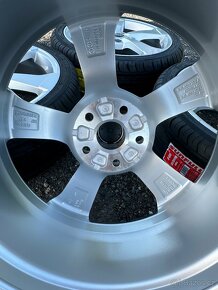 NOVÁ SADA AUDI ROTOR A3 S3 RS3 LETNÍ - 11