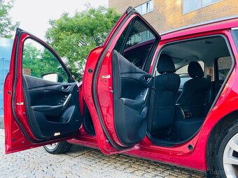 Mazda 6 2.0i AUTOMAT VÝHŘEV 1.MAJITEL TAŽNÉ SERVISKA - 11