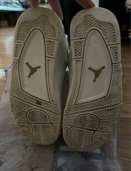 Jordan 4 Gold metallic - 11