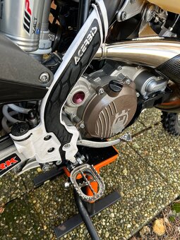 Husqvarna TE 300 2021 Rockstar Edition (DPH) - 11
