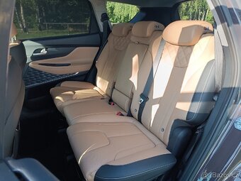 Hyundai SANTA FE 2,2 CRDI automat 4/23 PREMIUM ČR TOP 4200km - 11