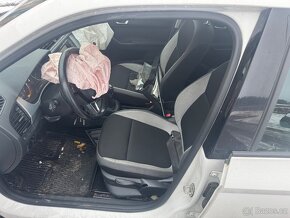 Prodám náhradní díly na Škoda Fabia 3/III - 11