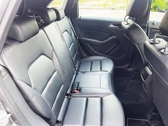 MERCEDES-BENZ B180 90kw AVANTGARDE TOP STAV - 11