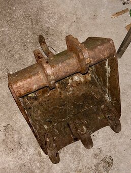 Lžíce na mini bagr - 11
