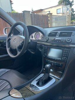 Mercedes benz E55 AMG V8 Kompresor 350kw. - 11