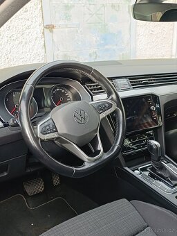 Passat B8 2021 rok 2.0D - 11