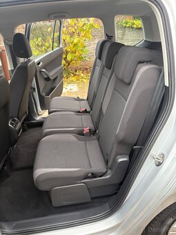 VW TOURAN 2.0TDI R.2023 128000km 2x kola TOP STAV - 11