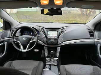 Hyundai i40 CW 1.7 CRDi 136k Premium A/T - 11