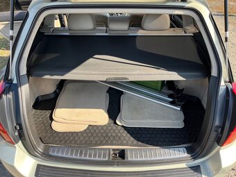Prodám Subaru Outback 3.0 - 11