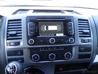 Volkswagen Multivan 2.0TDi 103kW 7.míst 4Motion 4-2012 - 11