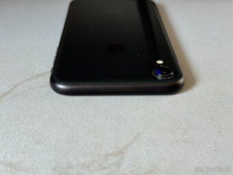 Apple iPhone XR 64GB - záruka - 11