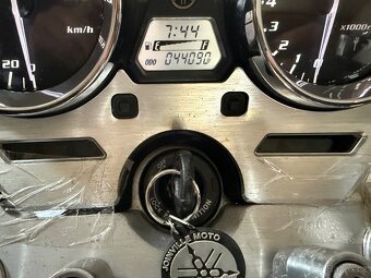 Yamaha XJR1300 2010 - 11