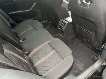 Škoda Octavia 4 combi RS - 11