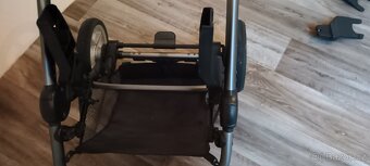 Prodám kočárek Mutsy Evo Industrial - 11