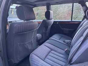 Mercedes W124, 300TD 4Matic, nádherný stav, 2x sada kol - 11
