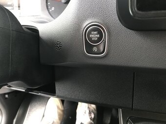 Mercedes-Benz Sprinter 316 mixto 5-6 míst, 2.2 - 11